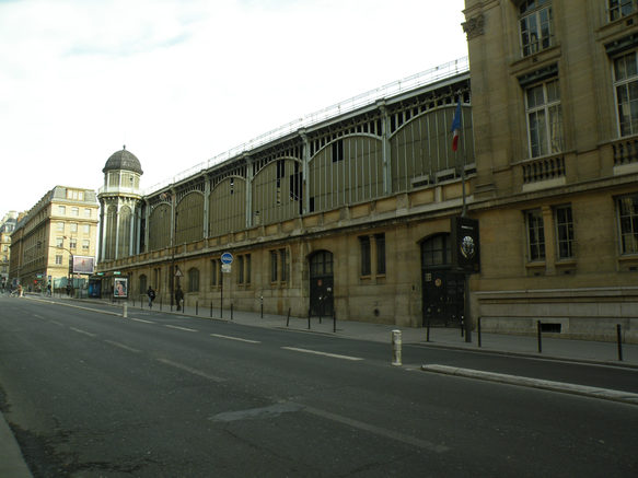  Verrière de la gare Saintlazare, vue depuis la rue de Rome